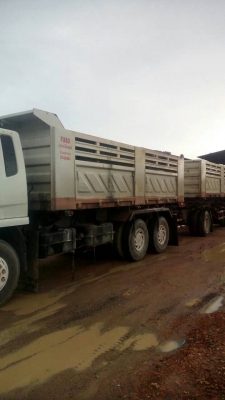 รถมิตซู 10 ล้อดั้ม 270 แรงม้า.  ปี 56.   ( รถวิ่ง 19x,xxx กว่า กม. )  ,  ( ขาย แม่ , ลูก. )    สนใจติดต่อ  081 - 6079515