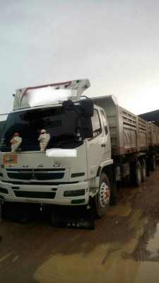 รถมิตซู 10 ล้อดั้ม 270 แรงม้า.  ปี 56.   ( รถวิ่ง 19x,xxx กว่า กม. )  ,  ( ขาย แม่ , ลูก. )    สนใจติดต่อ  081 - 6079515