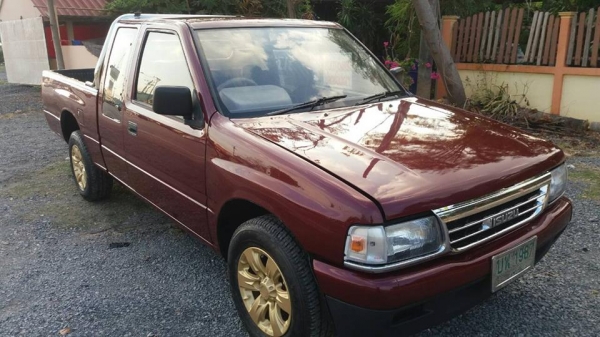 ขาย อีซูซุมังกร ปี 95 ราคา125000สนใจโทร0866668500