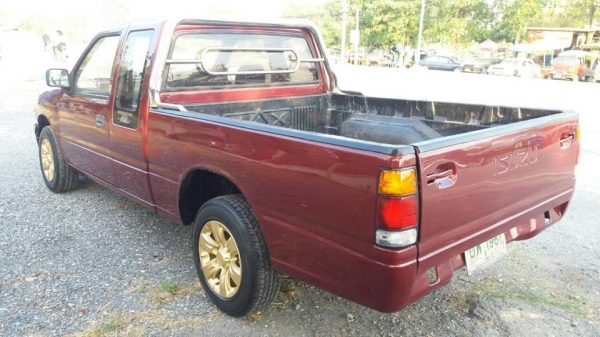 ขาย อีซูซุมังกร ปี 95 ราคา125000สนใจโทร0866668500