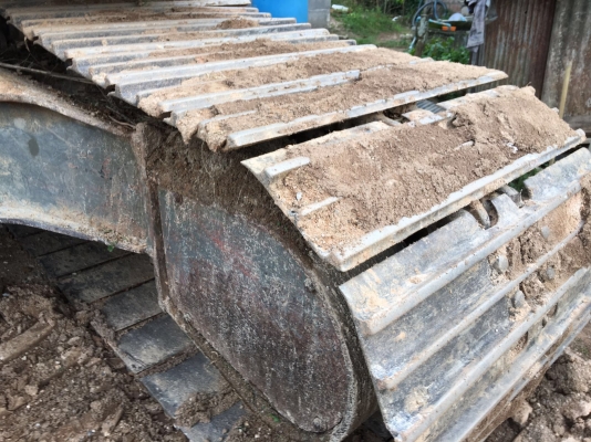 รถแบคโฮ  KOBELCO 200 YN - 09   ,  ( รถทำงาน 11,2xx ชม. )    สนใจติดต่อ  081 - 6079515