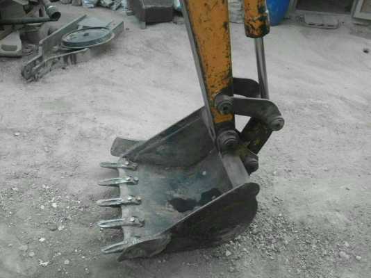 KOMATSU PC 20-2 พร้อมใช้งาน