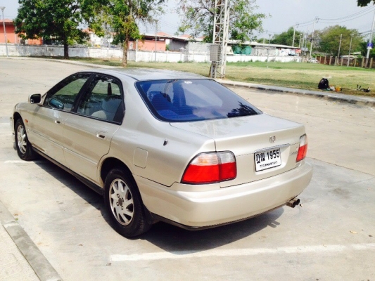 ขายฮอนด้าแอคคอร์ด ปี 97 ไฟท้าย 2 ก้อน เกียร์ออโต้ ติดแก๊ส LPG กระจกไฟฟ้า ราคา 88,000 บาท ติดต่อคุณเอ๋ 092-6356419