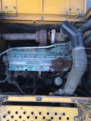 ขาย 999,999 รถแบคโฮ VOLVO  EC 210BLC 6,000ชม.เล่มทะเบียนรถสวยพร้อมใช้ 090-772-3710 090-772-3708