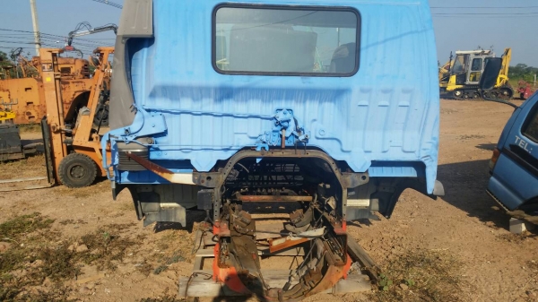 หัวเก๋ง หัวรถ 6 ล้อใหญ่ 10 ล้อ HINO : FC2JLB เก่านอก สภาพสวย อุปกรณ์ครบ