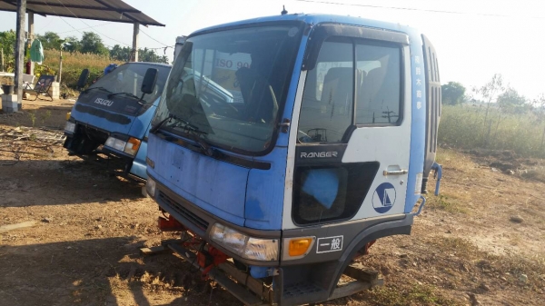 หัวเก๋ง หัวรถ 6 ล้อใหญ่ 10 ล้อ HINO : FC2JLB เก่านอก สภาพสวย อุปกรณ์ครบ