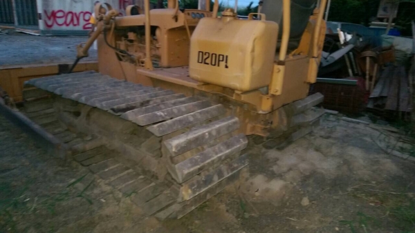 @@___ขายแทรกเตอร์แทรกใหญ่ Caterpillar D20P-3___@@@