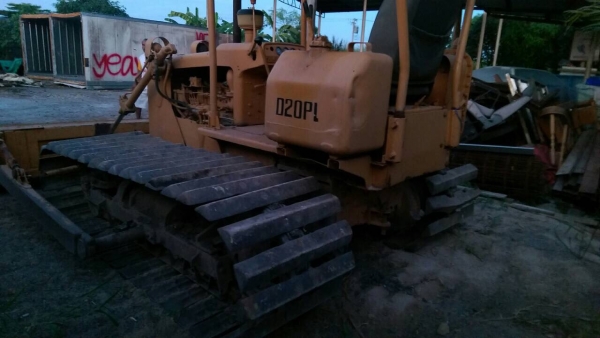 @@___ขายแทรกเตอร์แทรกใหญ่ Caterpillar D20P-3___@@@