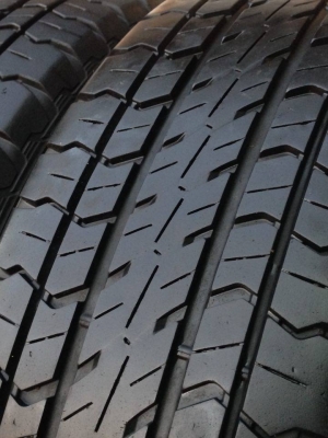 ยาง Firestone 215-65-16 ปี 13 ครบชุด 4 เส้น 3500 สภาพสวยๆดอกยางนิ่มๆไม่มีปะไม่บวมเอาไปวิ่งกันยาวๆราคาเบาๆค่ะ