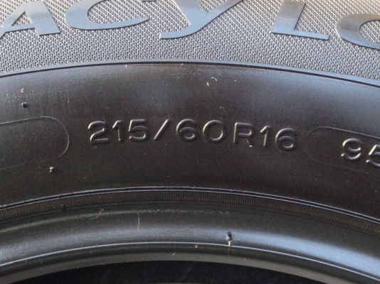 ยาง MICHELIN 215-60-16 ปี 13 1 เส้น ปี 12 3 เส้น ครบชุด 4 เส้น 3000 สภาพสวยๆดอกยางนิ่มๆไม่มีปะไม่บวมเอาไปวิ่งกันยาวๆราคาเบาๆค่ะ ยาง MICHELIN 215-60-16 ปี 13 1 เส้น ปี 12 3 เส้น ครบชุด 4 เส้น 3000 สภาพสวยๆดอกยางนิ่มๆไม่มีปะไม่บวมเอาไปวิ่งกันยาวๆราคาเบาๆค่ะ