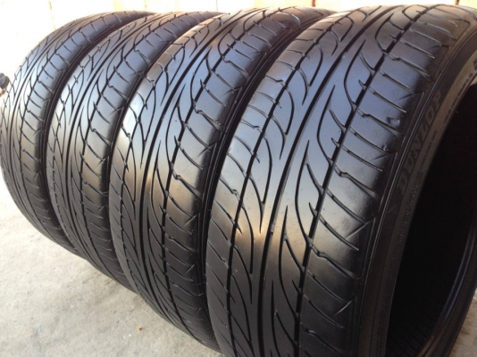 ยาง DUNLOP 205-45-16 ปี 12 ครบชุด 4 เส้น 3000 ไม่ควรพลาด สภาพสวยๆไม่มีปะไม่บวมดอกยางเหลือเยอะเอาไปวิ่งกันใด้อีกยาวค่ะ