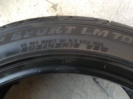 ยาง DUNLOP 205-45-16 ปี 12 ครบชุด 4 เส้น 3000 ไม่ควรพลาด สภาพสวยๆไม่มีปะไม่บวมดอกยางเหลือเยอะเอาไปวิ่งกันใด้อีกยาวค่ะ ยาง DUNLOP 205-45-16 ปี 12 ครบชุด 4 เส้น 3000 ไม่ควรพลาด สภาพสวยๆไม่มีปะไม่บวมดอกยางเหลือเยอะเอาไปวิ่งกันใด้อีกยาวค่ะ