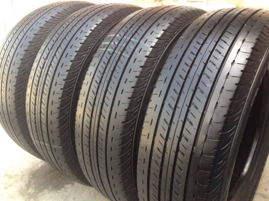 ยาง Bridgstone 205-70-15 ปี 15 2 เส้น ปี14 2 เส้น ครบชุด 4 เส้น 6000 สภาพสวยๆดอกยางนิ่มๆไม่บวมดอกยางเหลือเยอะวิ่งใด้อีกนานค่ะ