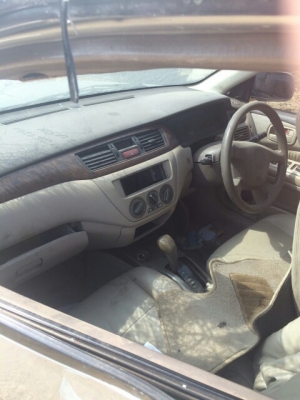 ซากมิตซูซีเดียเเยกถอดขายเป็นอะไหลทั้งคันทุกอย่างสอบถามมีหลายรุ่นเก๋งเเละกระบะ