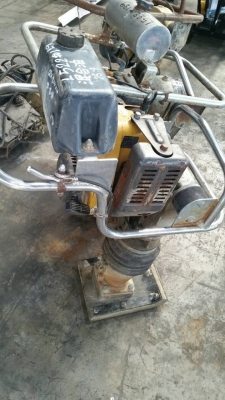 ขาย เครื่องตบดิน แบบจิงโจ้ ตบกระโดด เครื่อง robin มือสองเก่าญี่ปุ่น