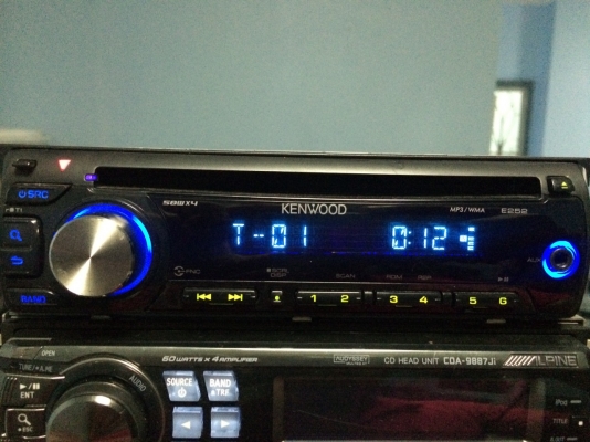 KENWOOD E252 MP3-RW CD-RW AUX สภาพสวยๆ มือ2 ญี่ปุ่น