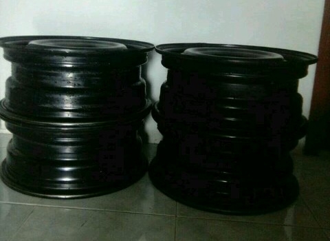 กะทะล้อดำ 4รู 100 ขอบ 14