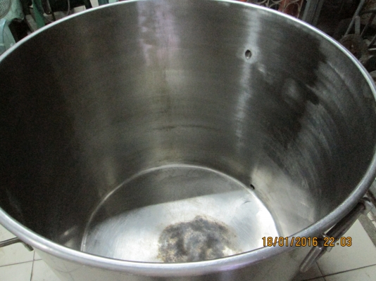 ถังแสตนเลส หนา ใหญ่ สั่งทำมาราคาสูง ขายครับ ถังแสตนเลส หนา ใหญ่ สั่งทำมาราคาสูง ขายครับ