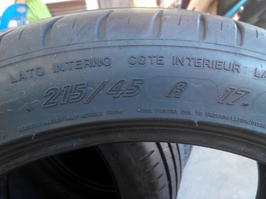 ยาง michelin 215/45/17 ปี12 สภาพสวย ดอกหนา