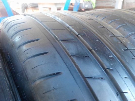 ยาง michelin 215/45/17 ปี12 สภาพสวย ดอกหนา