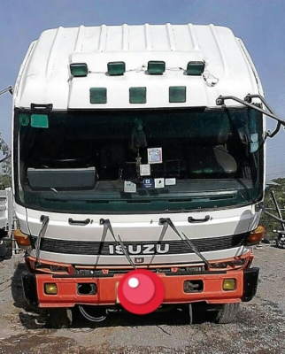 สิบล้อ หัวลาก อีซูซุ CXM23V-260ปี44 สโลส 2เพา สภาพดีสวยเดิมๆไม่มีชน เล่มทะเบียนพร้อมโอน ราคา 565,000บ ต่อรองได้  รถสภาพดีสวยมากๆ