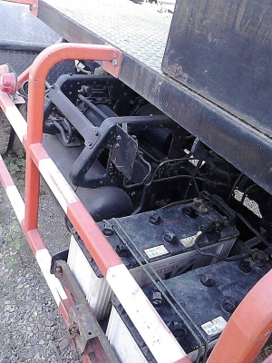 สิบล้อ หัวลาก อีซูซุ CXM23V-260ปี44 สโลส 2เพา สภาพดีสวยเดิมๆไม่มีชน เล่มทะเบียนพร้อมโอน ราคา 565,000บ ต่อรองได้  รถสภาพดีสวยมากๆ