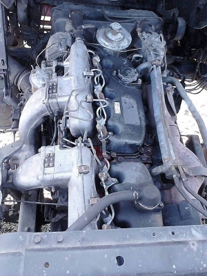 สิบล้อ หัวลาก อีซูซุ CXM23V-260ปี44 สโลส 2เพา สภาพดีสวยเดิมๆไม่มีชน เล่มทะเบียนพร้อมโอน ราคา 565,000บ ต่อรองได้  รถสภาพดีสวยมากๆ