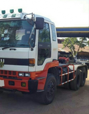 สิบล้อ หัวลาก อีซูซุ CXM23V-260ปี44 สโลส 2เพา สภาพดีสวยเดิมๆไม่มีชน เล่มทะเบียนพร้อมโอน ราคา 565,000บ ต่อรองได้  รถสภาพดีสวยมากๆ