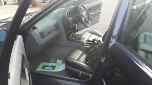 BMW 318i AUTO พร้อมใช้งาน 105,000 ด่วนๆ BMW 318i AUTO พร้อมใช้งาน 105,000 ด่วนๆ