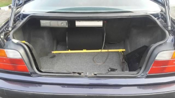 BMW 318i AUTO พร้อมใช้งาน 105,000 ด่วนๆ BMW 318i AUTO พร้อมใช้งาน 105,000 ด่วนๆ