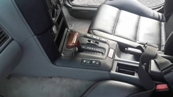 BMW 318i AUTO พร้อมใช้งาน 105,000 ด่วนๆ BMW 318i AUTO พร้อมใช้งาน 105,000 ด่วนๆ