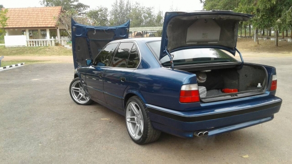 BMW 525i AUTO GAS LPG หัวขีด