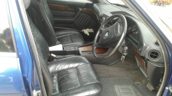 BMW 525i AUTO GAS LPG หัวขีด