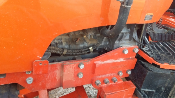 385000บาท งดต่อรองนะครับ เอาไปเลยครับลดไปเลย60000ราคาพ่อค้าเอาไปทำกำไรต่อครับคูโบต้าM7040ถูกๆสวยๆครับ พร้อมใช้งานเลยครับ เครื่องแน่น เกียร์ดี เล่มทะเบียนพร้อมครับ