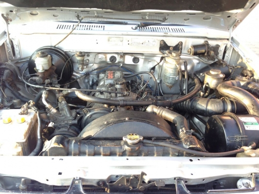 หาผู้สนใจดูแลฮีโร่ 4 ประตูยกสูง