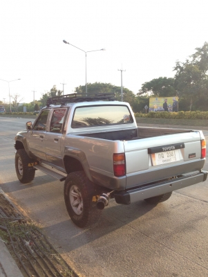 หาผู้สนใจดูแลฮีโร่ 4 ประตูยกสูง