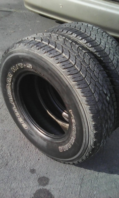 30x9.50R15 YOKOHAMA GEOLENDER H/T-S มี 1 คู่ สวย หนา tel.081-427-3941 ไอดีไลน์ autobot107 30x9.50R15 YOKOHAMA GEOLENDER H/T-S มี 1 คู่ สวย หนา tel.081-427-3941 ไอดีไลน์ autobot107