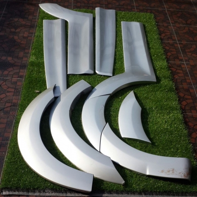 โปร่งข้างโตโยต้า wish 04 สีบรอน์เทา