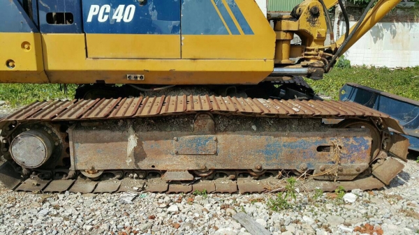 ขายแบคโฮ KOMATSU - PC 40 - 6 เครื่องดี เอวดี ปั้มนิ้ว รถสวยพร้อมใช้ เอกสารใบอินวอย์