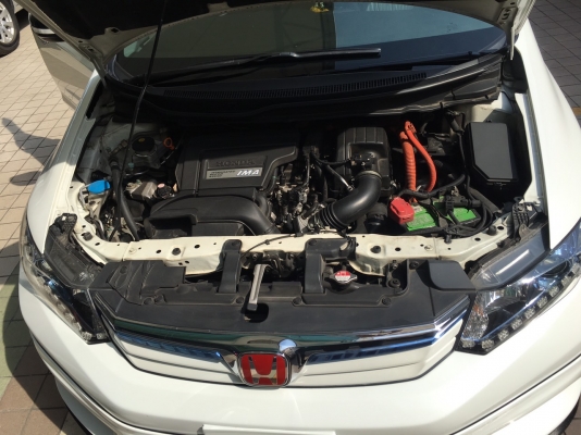 honda civic hybrid navi สีขาว ปี 2013 รถมือเดียว ไมล์ 88xxxkm สวยจัด