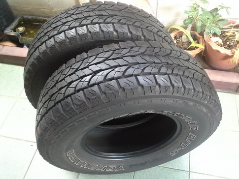 Yokohama AT 265/75/16 ปี14 สภาพสวยๆ มี 2เส้น