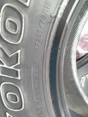 Yokohama AT 265/75/16 ปี14 สภาพสวยๆ มี 2เส้น