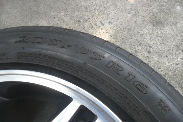 ล้อแม็ก16นิ้ว6รู อีซูสุ พร้อมยาง สวยๆ 4 ล้อ ลดราคาเหลือ 5700 บาท ล้อแม็ก16นิ้ว6รู อีซูสุ พร้อมยาง สวยๆ 4 ล้อ ลดราคาเหลือ 5700 บาท