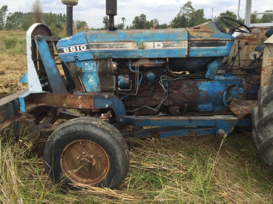 ขายรถไถ 6610 แท้เต็มคัน ปั้มกลม ไอดีโต เสื้อลาย เอกสารเล่มทะเบียนพร้อมชุดโอน