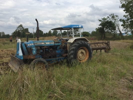 ขายรถไถ 6610 แท้เต็มคัน ปั้มกลม ไอดีโต เสื้อลาย เอกสารเล่มทะเบียนพร้อมชุดโอน