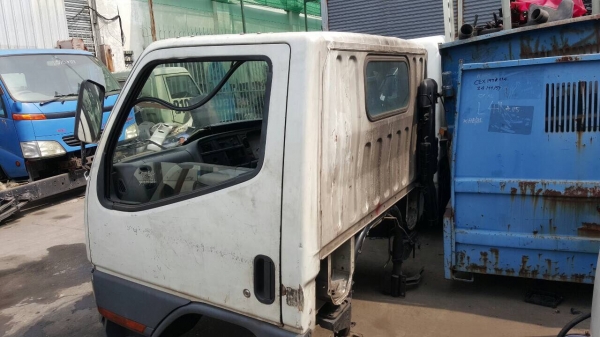 ขายหัวเก๋ง มิตซูบิชิ แคนเตอร์ หัวแคบสภาพสวย