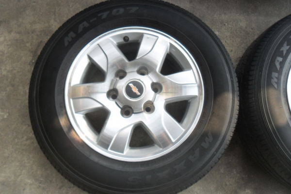 ล้อแม็ก16นิ้ว6รู เชฟ พร้อมยาง สวยๆ 4 ล้อ ราคา 6850 บาท