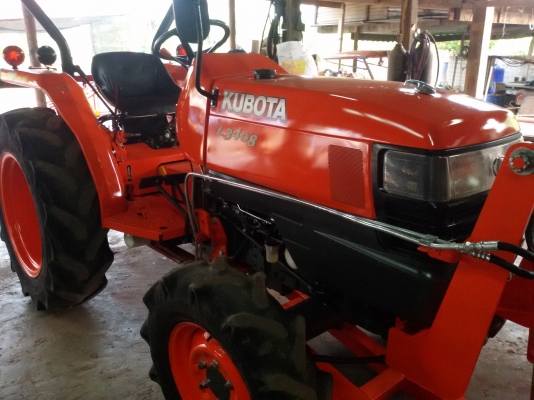 ปัญญาแทรคเตอร์..จัดมาให้ครับ ด่วน!!!คูโบต้า L3408  พร้อมใบมีดคานล่างพร้อม ผานบุกเบิก ตราช้าง เล่มพร้อม จัดส่ง อ.เสริมงาม จ.ลำปาง
