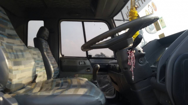 HINO.FL3M-เพลาเดียว-เครื่องM10C-240แรง.ติดเฮี๊ยบ3ตัน-สวยจัดใช้น้อย,สภาพสวยมากพร้อมใช้-แอร์เย็น-ราคา.970,000- HINO.FL3M-เพลาเดียว-เครื่องM10C-240แรง.ติดเฮี๊ยบ3ตัน-สวยจัดใช้น้อย,สภาพสวยมากพร้อมใช้-แอร์เย็น-ราคา.970,000-