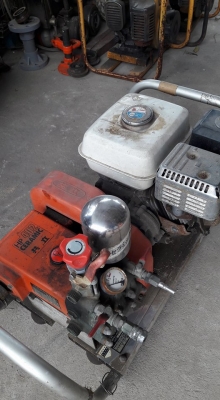 เครื่องHonda ติดปั๊มอัดฉีด เคียวHP402